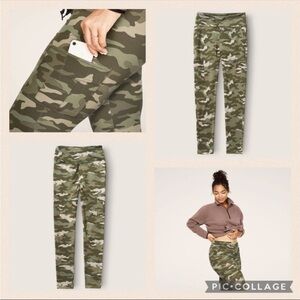 PINK Victoria's Secret Green Camouflage Leggings
